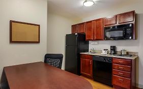 Candlewood Suites Fitchburg Wi